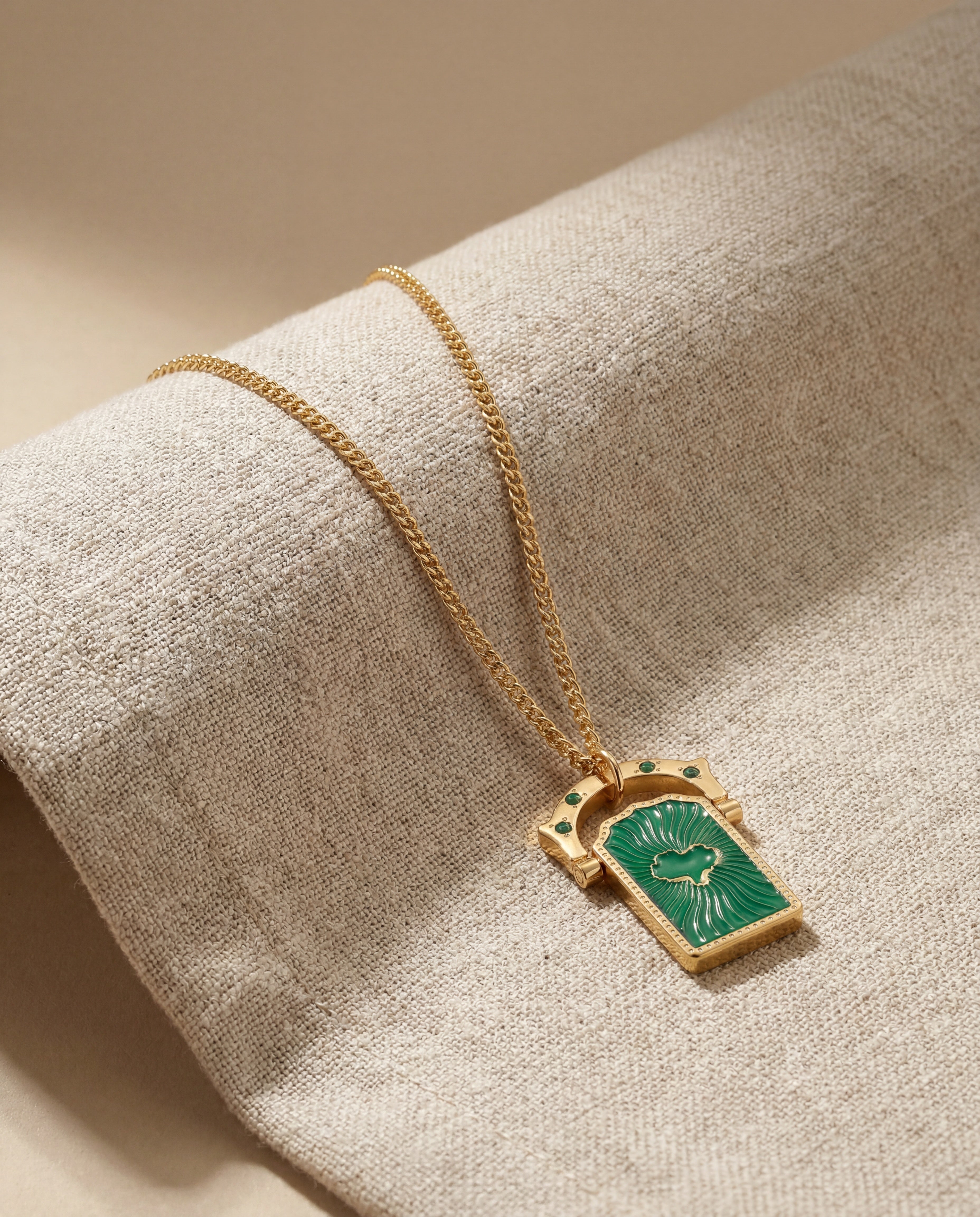 Tarot necklace