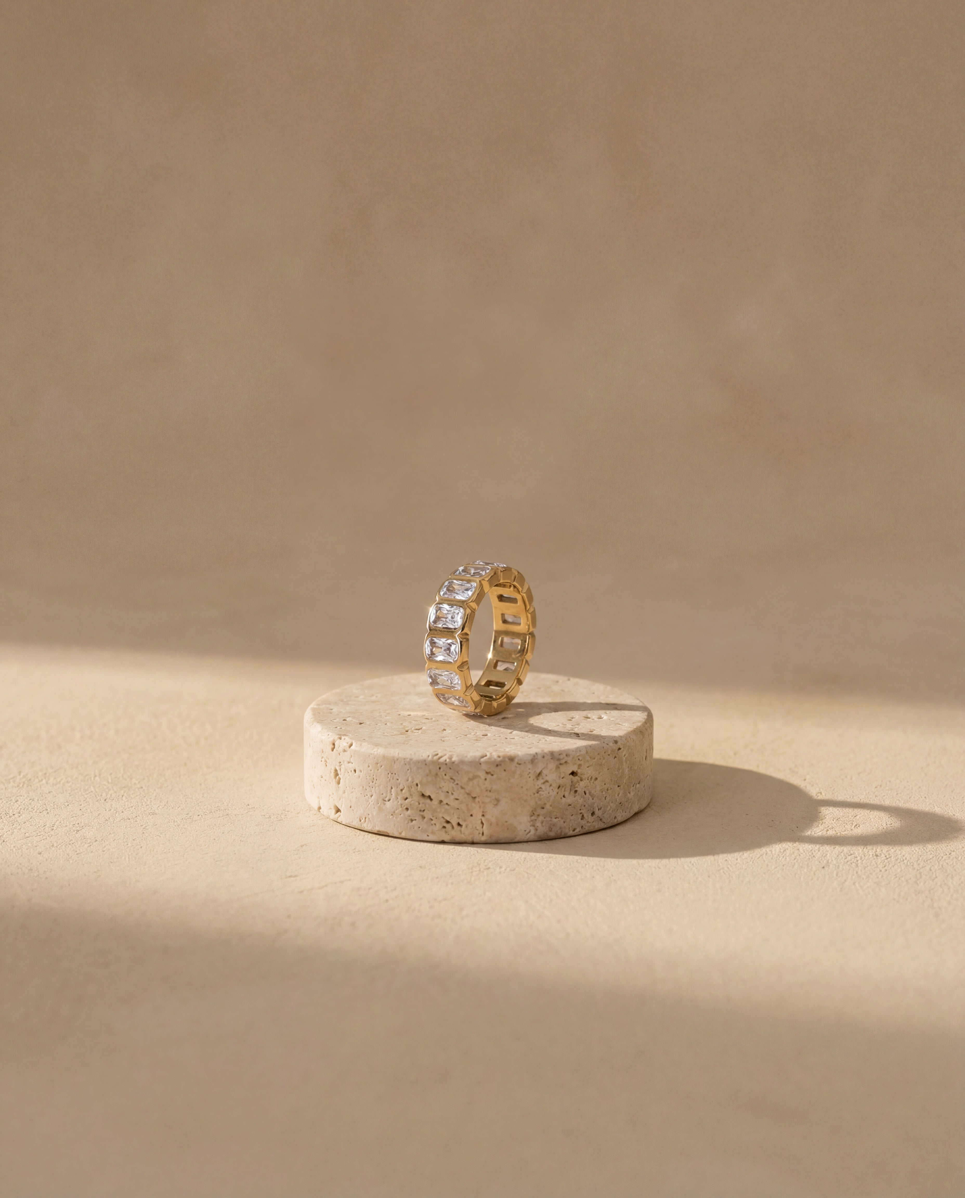 Bezel Ring